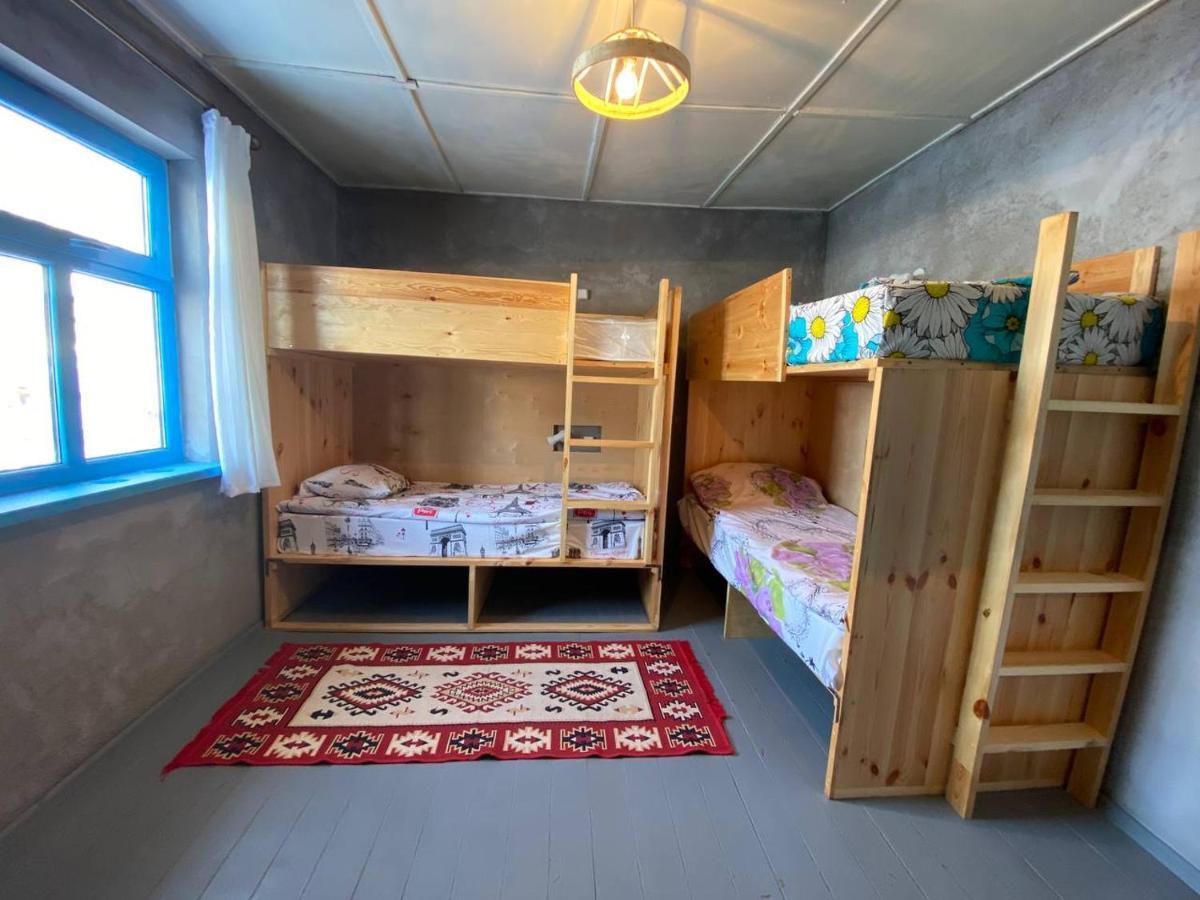 Darya Hostel Jyrgalan Luaran gambar