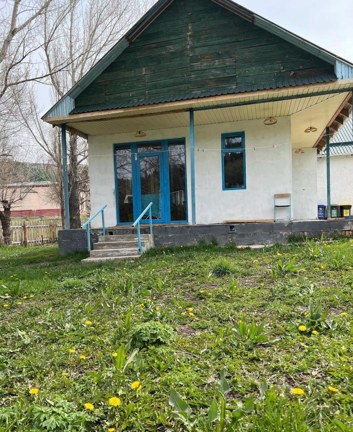 Darya Hostel Jyrgalan Luaran gambar